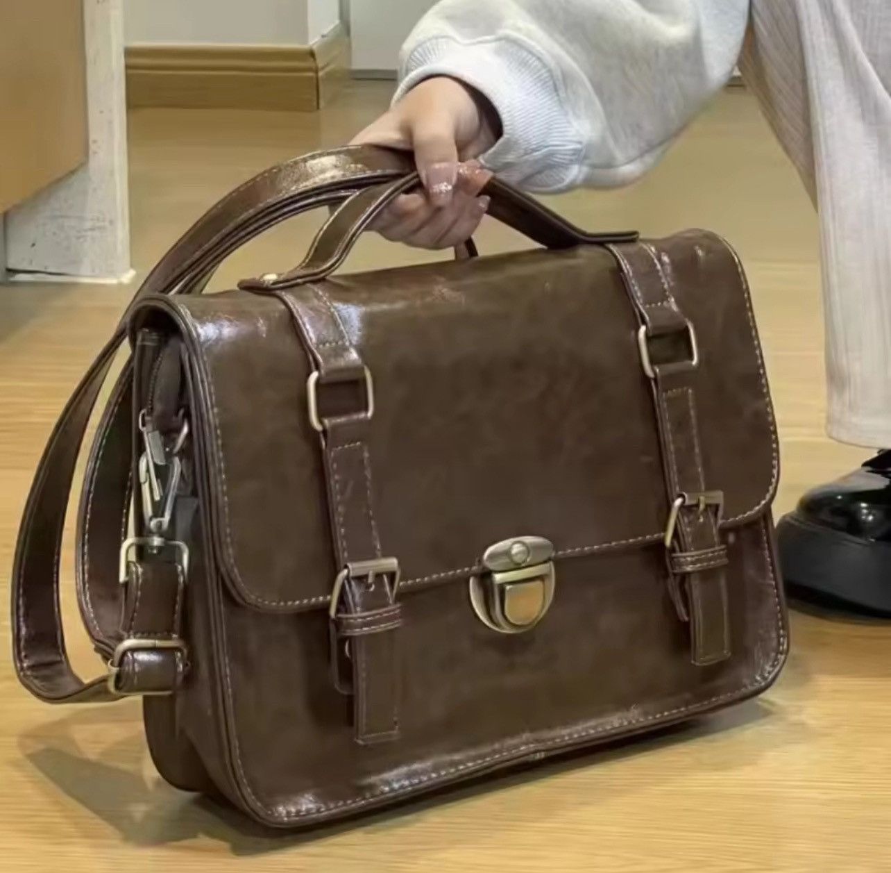 Japanese Brand Students Vintage Handbags Crossbody Size ONE SIZE - 1 Thumbnail