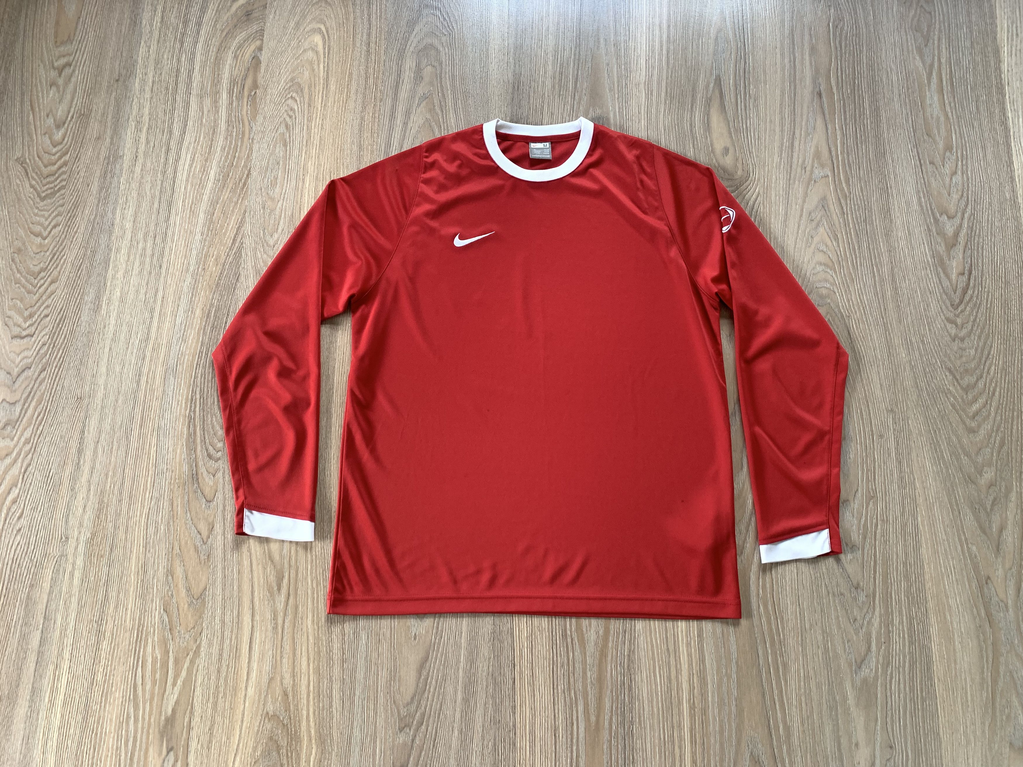 Nike Nike Vintage Training Long Sleeve Pullover Shirt Size US M / EU 48-50 / 2 - 11 Thumbnail