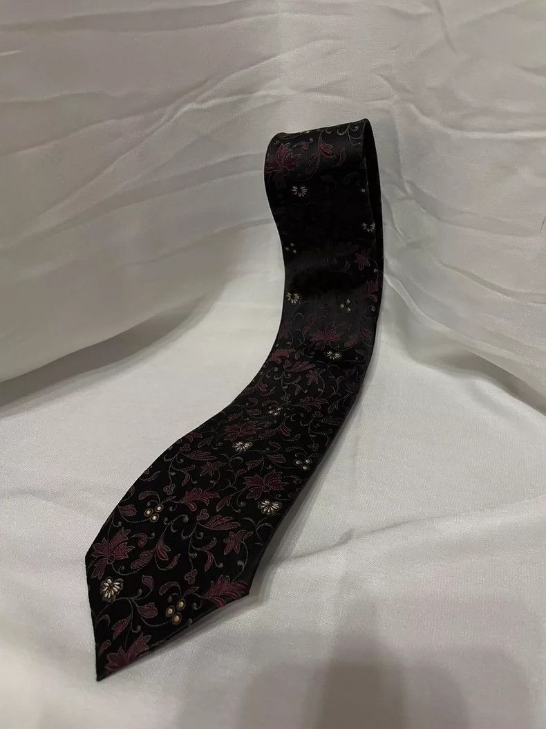 Comme des Garcons Comme des Garcons Floral Vintage Tie Size ONE SIZE - 1 Thumbnail