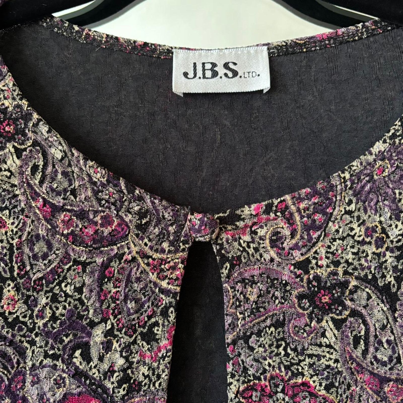 Vintage Vintage 1990s JBS Ltd. Open Beaded Open Jacket OS Eclectic Size ONE SIZE - 5 Thumbnail
