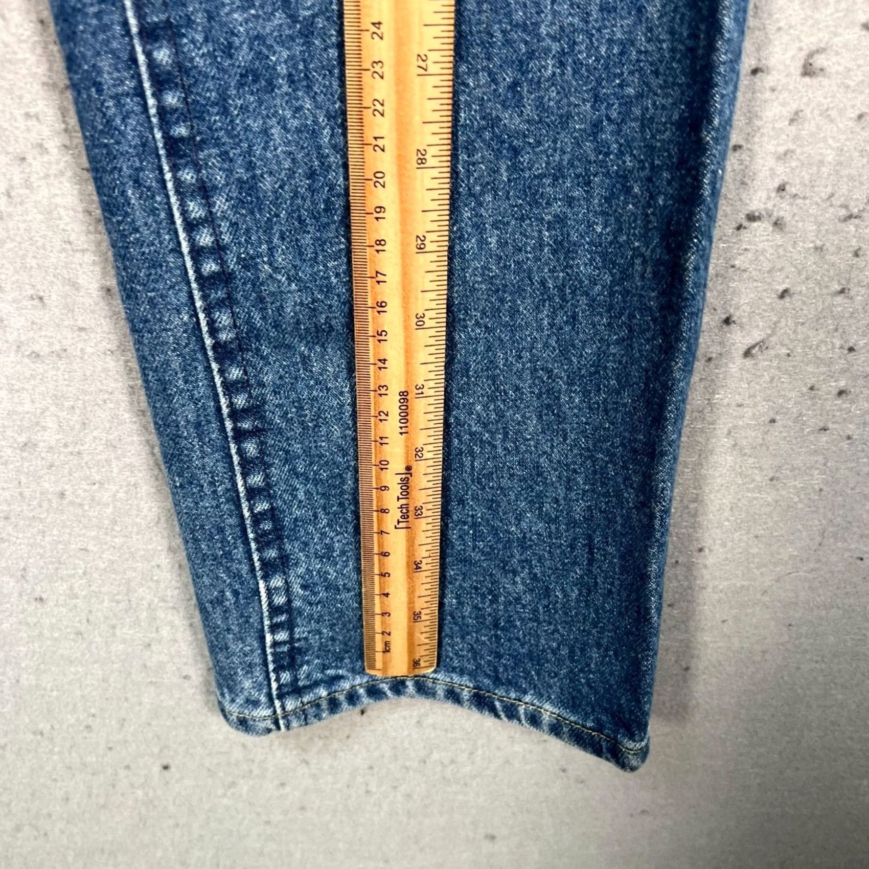 Lee VINTAGE Lee Storm Rider Jeans Mens 30x28 100% Cotton Denim Made In USA Blue Denim Straight 28 Inseam Mens Size 30 Regular Cotton Jeans Lee Shirt? Size US 30 / EU 46 - 7 Thumbnail