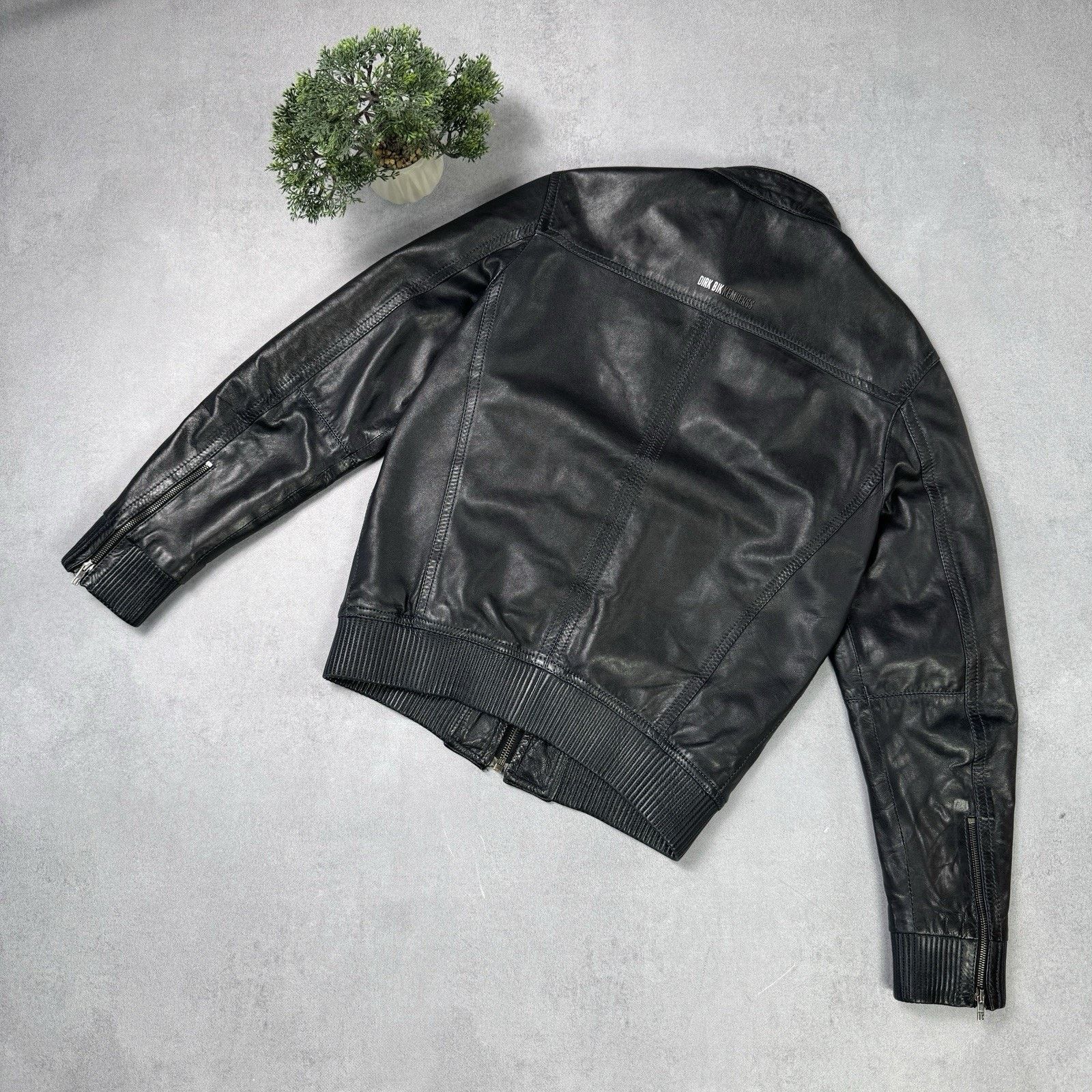Dirk Bikkembergs Dirk Bikkembergs Men Leather Jacket Size 48 Dark Blue Size US M / EU 48-50 / 2 - 10 Thumbnail