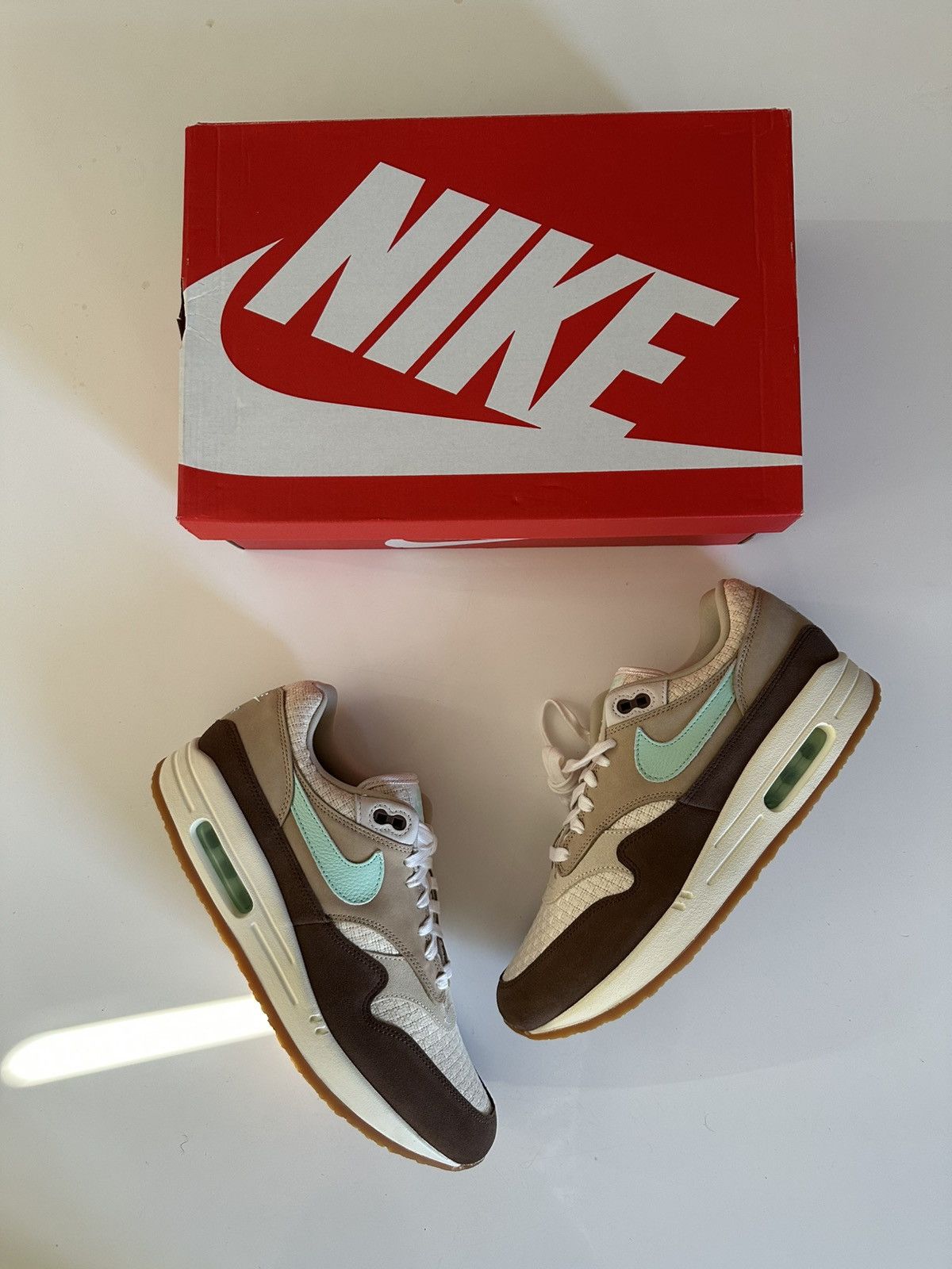 Nike Nike Air Max 1 ‘Crepe Brown’ 2022 Size US 11 / EU 44 - 2 Thumbnail