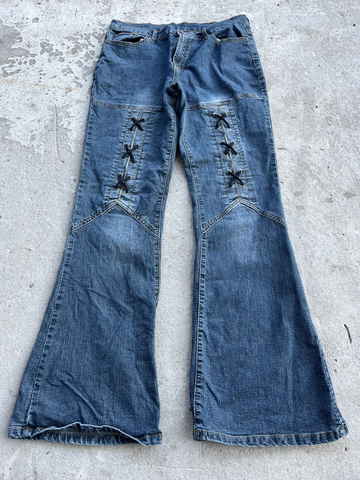 Hysteric Glamour × If Six Was Nine × Le Grande Bleu (L.G.B.) 90s Vintage Flared Boot Cut Faded Avant Gard Denim Jeans Y2k Size 30" / US 8 / IT 44 - 1 Thumbnail