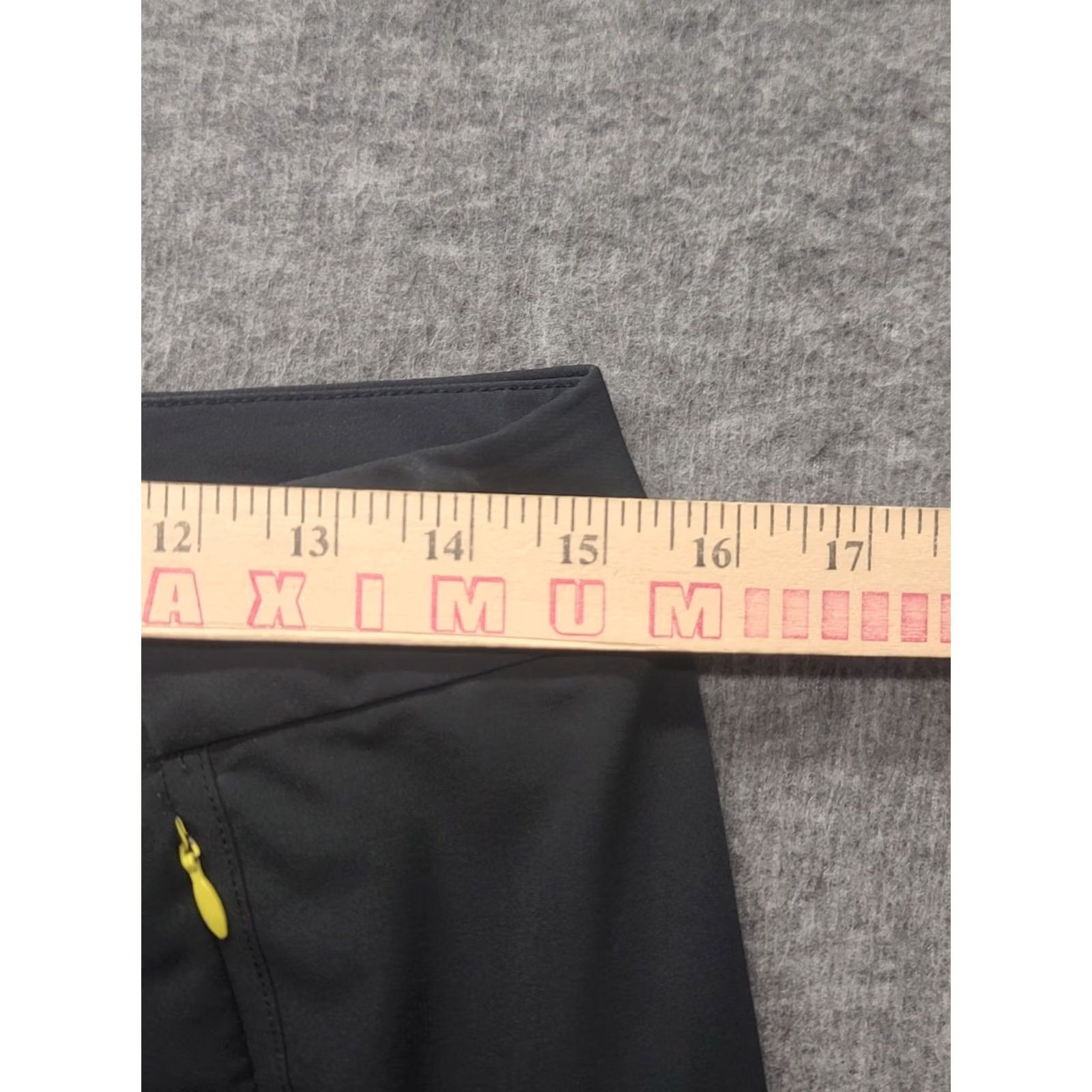 Vintage Title Nine Genie Womens Cargo Hiking Pants Regular 4x32 Black Twill Pocket Stretch Outdoor Workwear Size 27" / US 4 / IT 40 - 3 Thumbnail