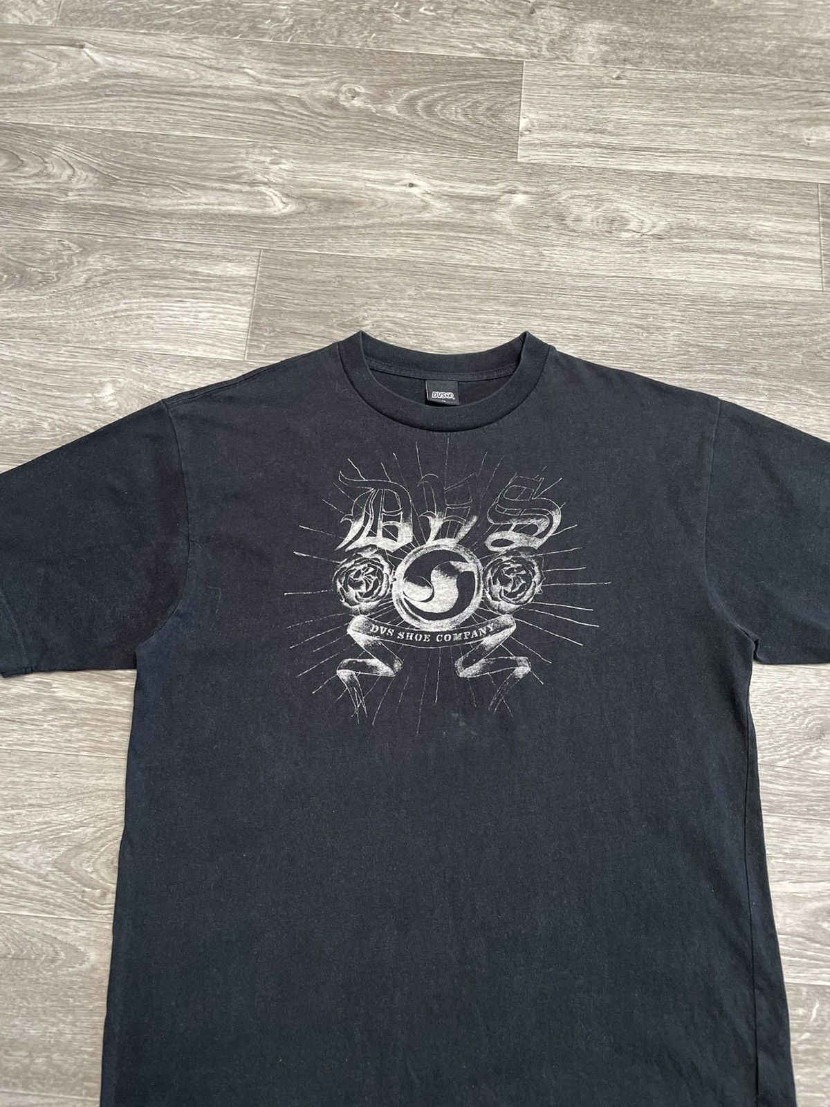 DVS Vintage DVS Shoe SK8 T-Shirt Size US L / EU 52-54 / 3 - 2 Thumbnail