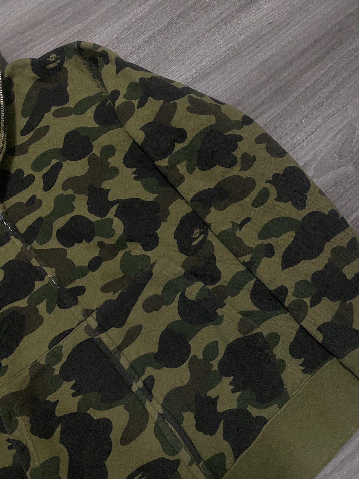 Bape RARE - BAPE X THE SIMPSONES GREEN CAMO FULL ZIP HOODIE Size US XL / EU 56 / 4 - 4 Thumbnail