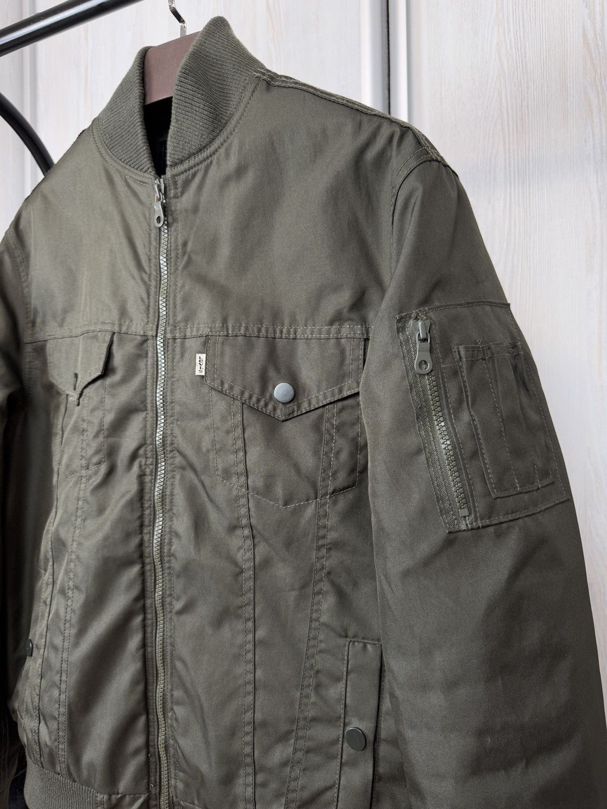 Levi's Levi’s vintage khaki green military utility bomber jacket Size US L / EU 52-54 / 3 - 2 Thumbnail