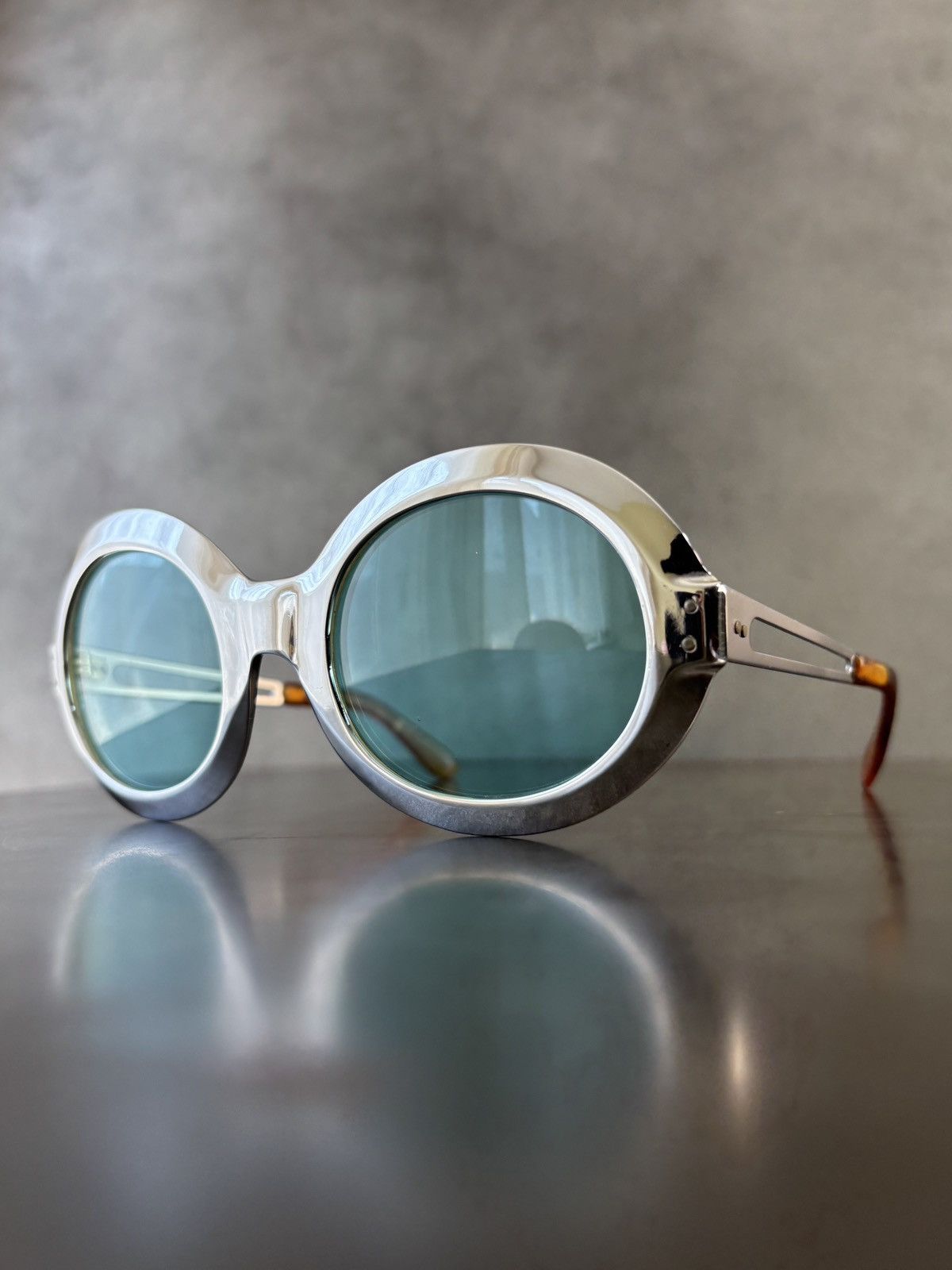 Vintage True Vintage Sunglasses Space Age Chrome Metal Oversized 60s Size ONE SIZE - 2 Thumbnail