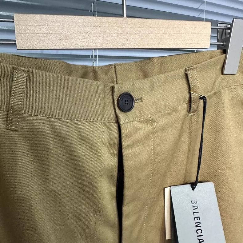 Balenciaga Balenciaga size 46 Trousers Casual Pants Khaki Color Oxfor Size US 30 / EU 46 - 5 Thumbnail