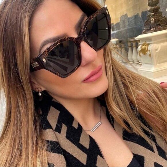 Fendi 🕶️ New Fendi FE40070I 53H Polarized Sunglasses Size ONE SIZE - 4 Thumbnail