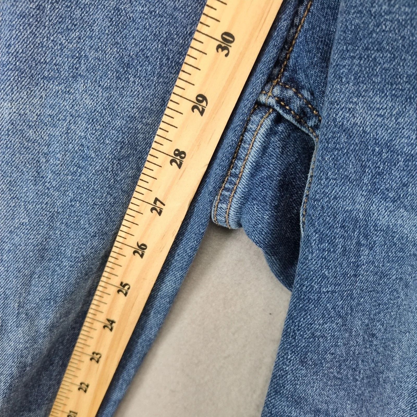 Old Navy Old Navy Men's 40x30 Jeans Athletic Taper Flex Denim Size US 42 / EU 58 - 4 Thumbnail