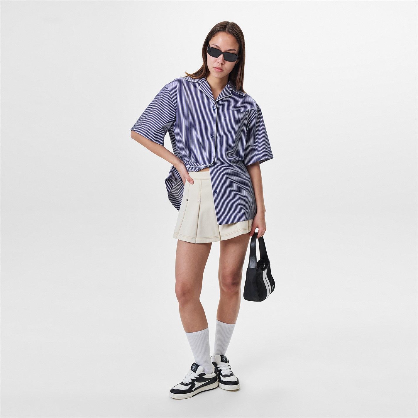 Palm Angels o1g2r1mq0325 Curve Logo Shirt in Blue & White Size XS / US 0-2 / IT 36-38 - 6 Thumbnail