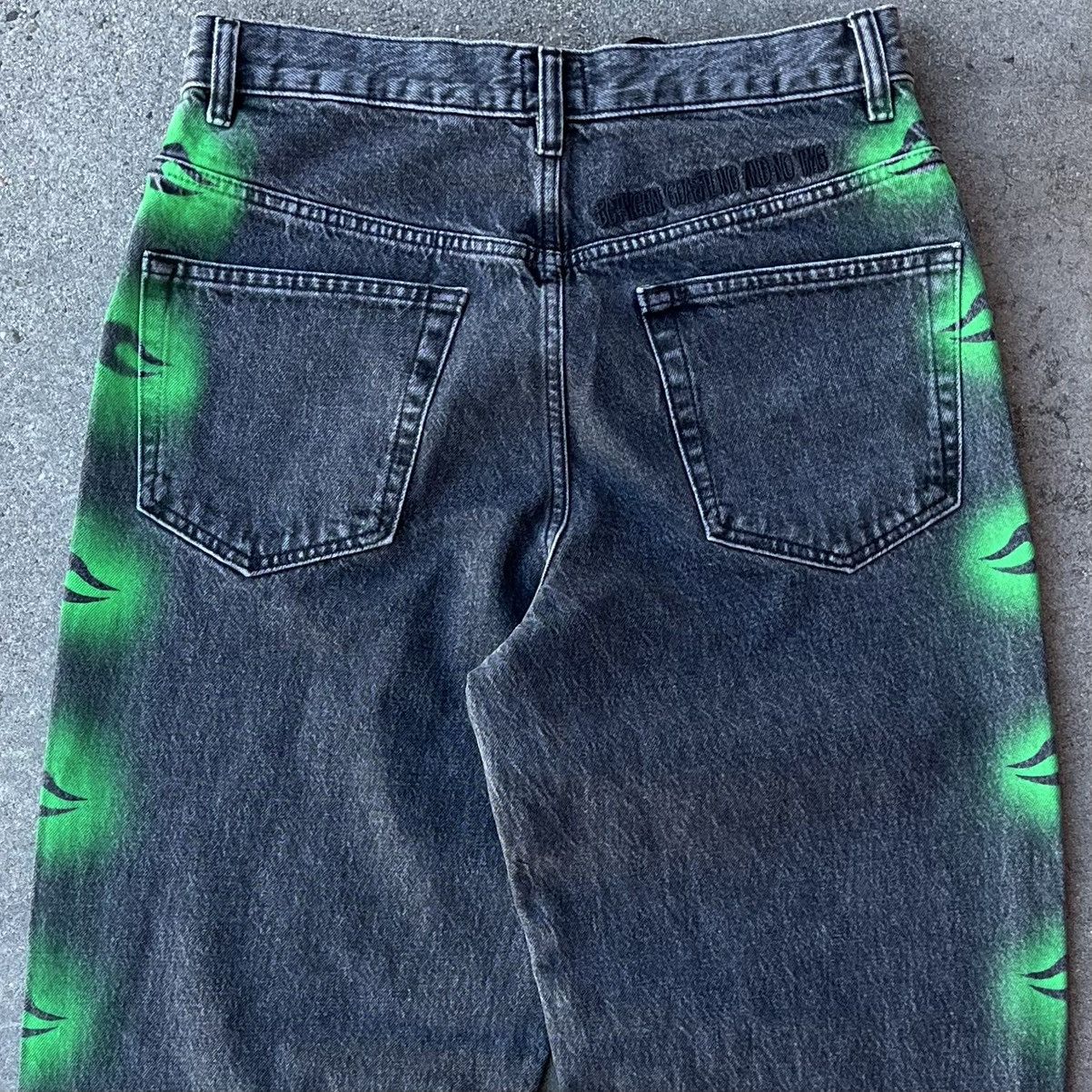 Dries Van Noten × Stussy Stussy x Dries Van Noten Black Stenciled Denim Pants Sz 30 Size US 30 / EU 46 - 10 Thumbnail