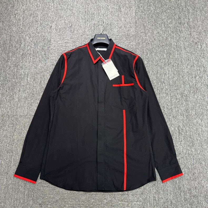 Givenchy Givenchy Size42 Red Line Decoration Shirt Size US M / EU 48-50 / 2 - 1 Thumbnail