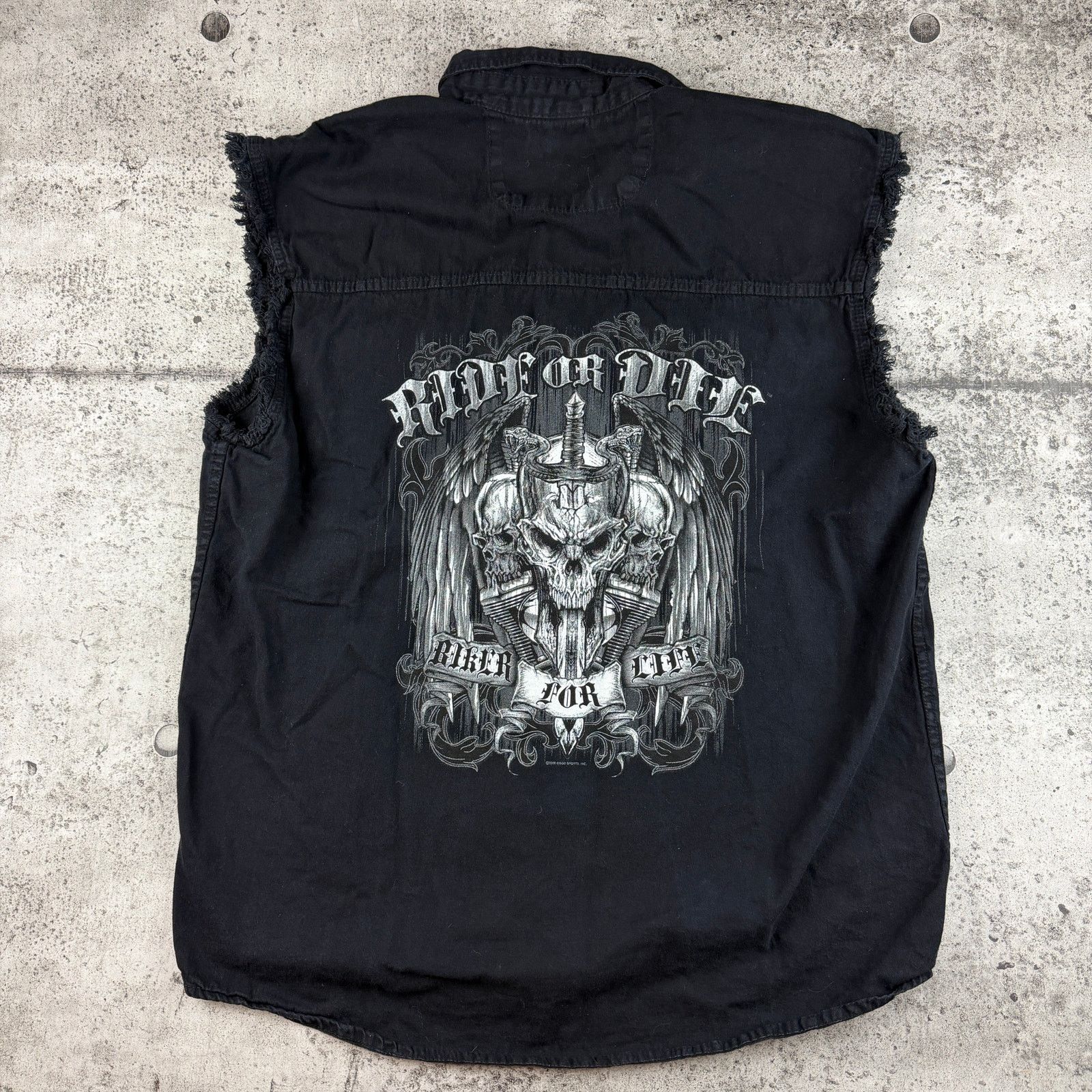 Vintage Y2K Biker Vest Skulls & Wings Y2K Tribal Design Size XL Size US XL / EU 56 / 4 - 1 Thumbnail