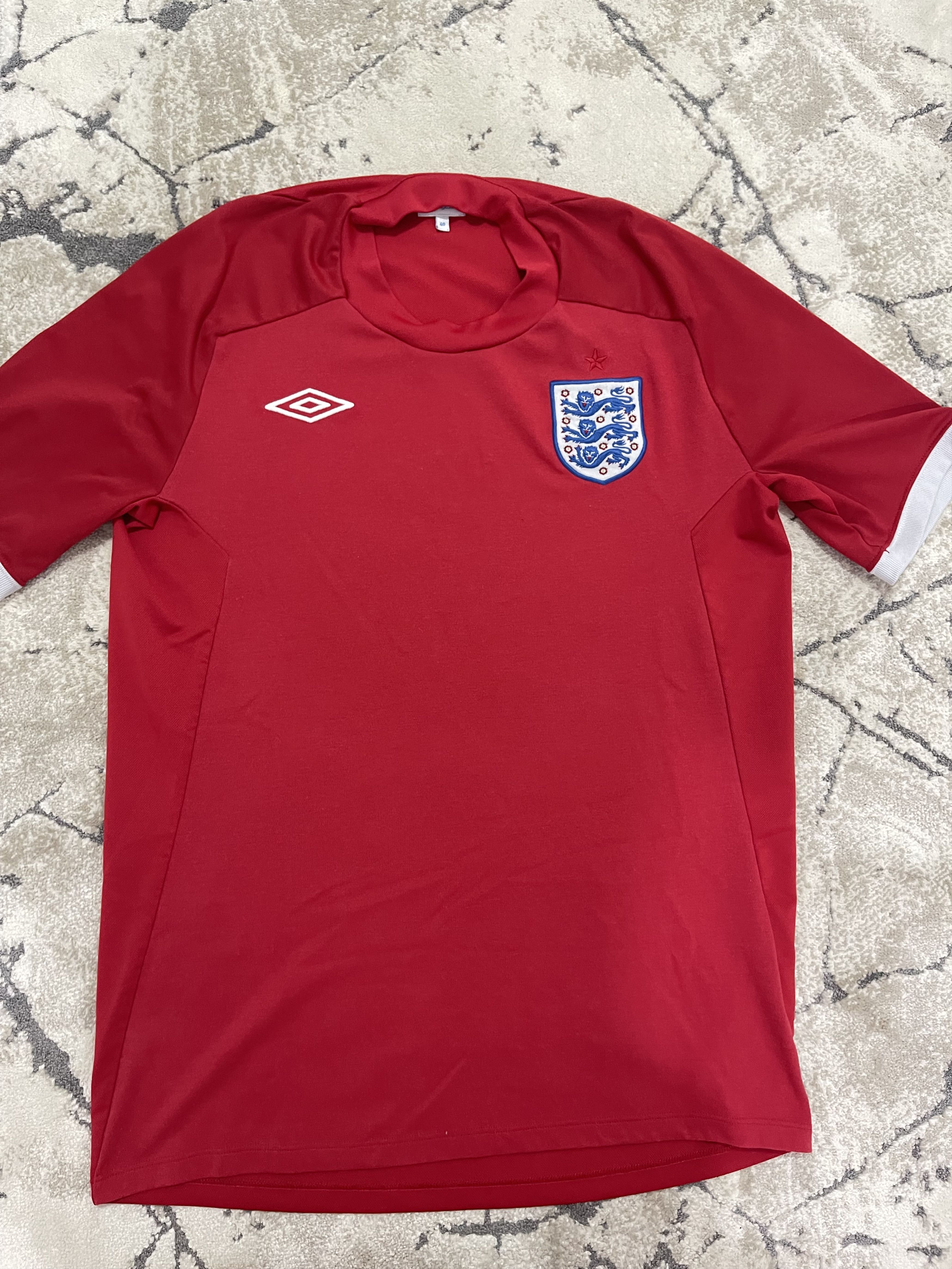 Umbro England Umbro Red Away Jersey Size 40 (M) Size US M / EU 48-50 / 2 - 2 Thumbnail