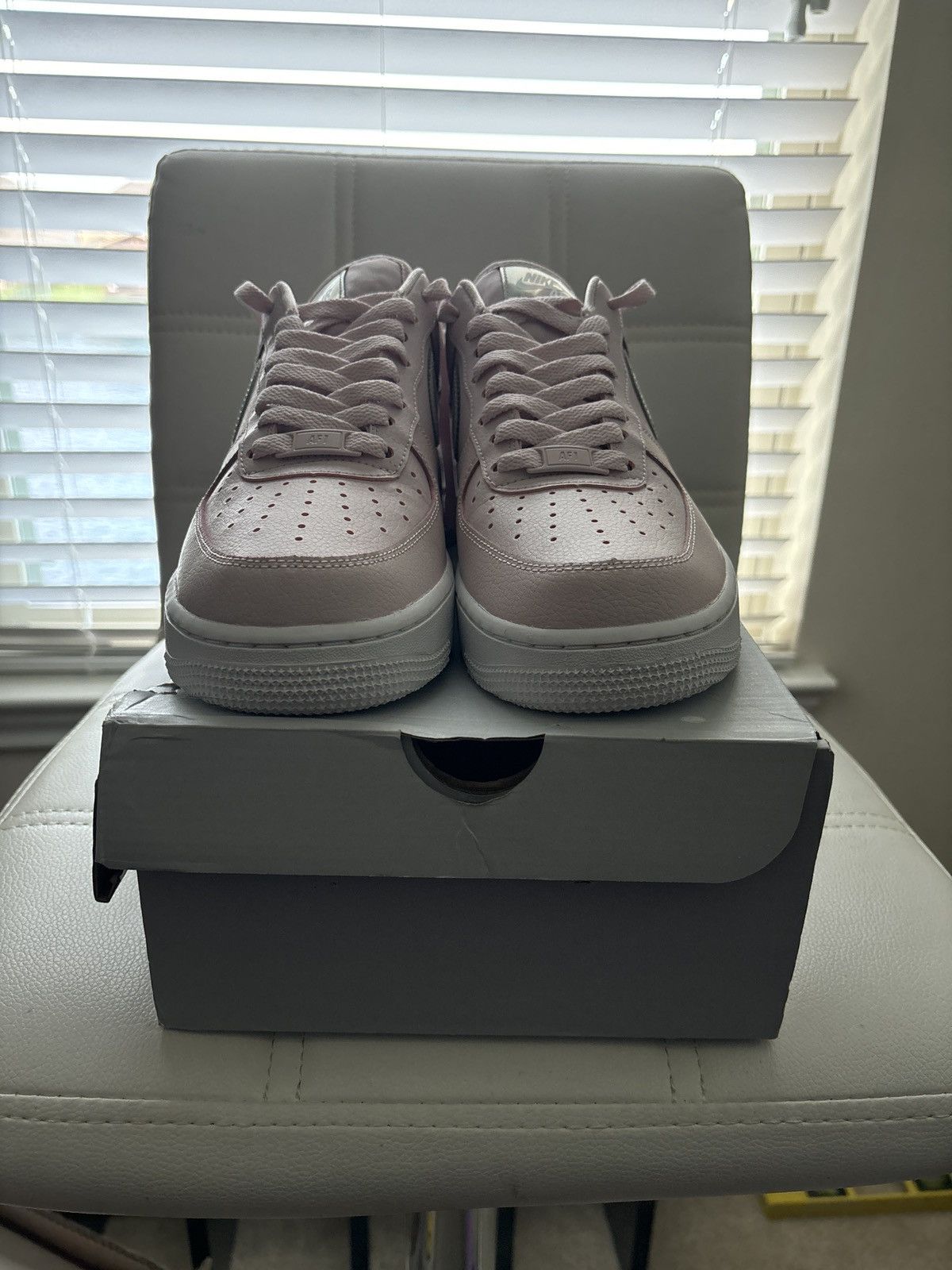 Nike Pink iridescent Air Force 1 Size US 9.5 / IT 39.5 - 2 Thumbnail
