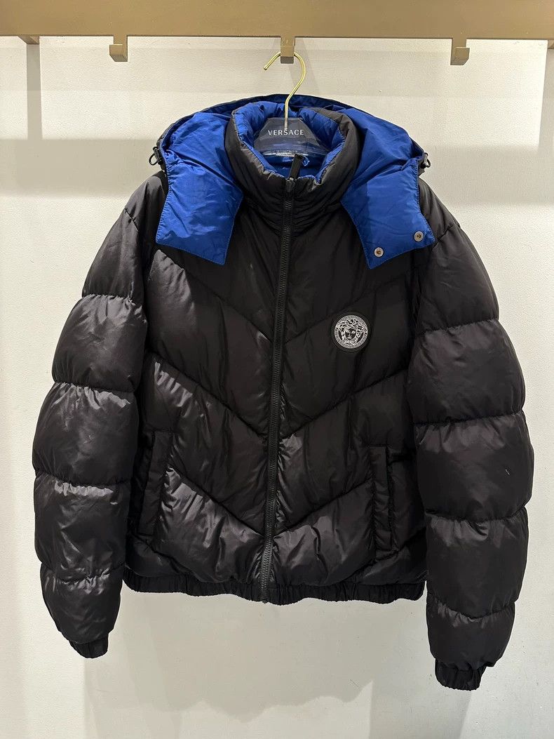 Versace Versace Wearing a gray goose down jacket on both sides Size US S / EU 44-46 / 1 - 2 Thumbnail