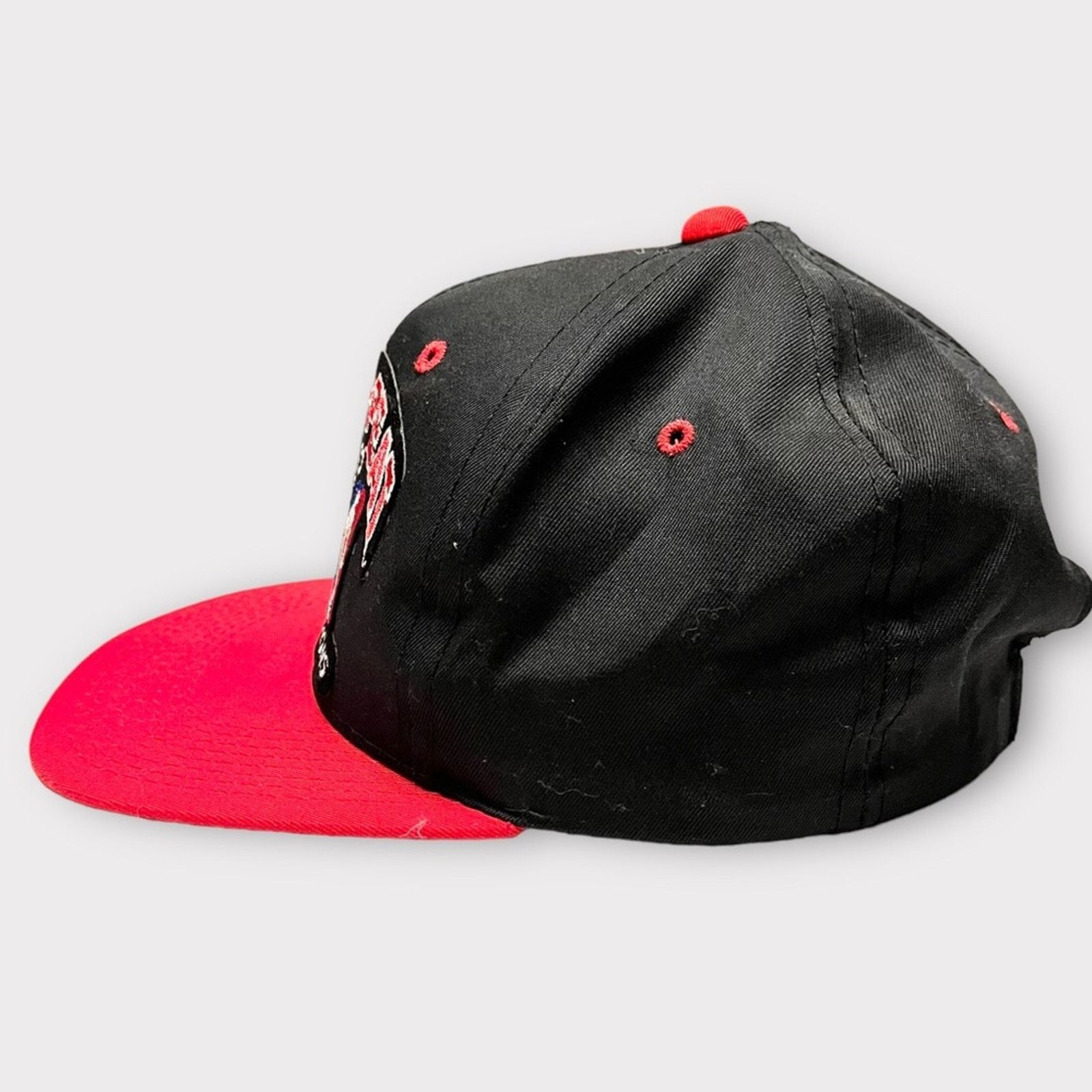 Other VINTAGE NBA Chicago Bulls Three-Peat World Championship hat Size ONE SIZE - 3 Thumbnail