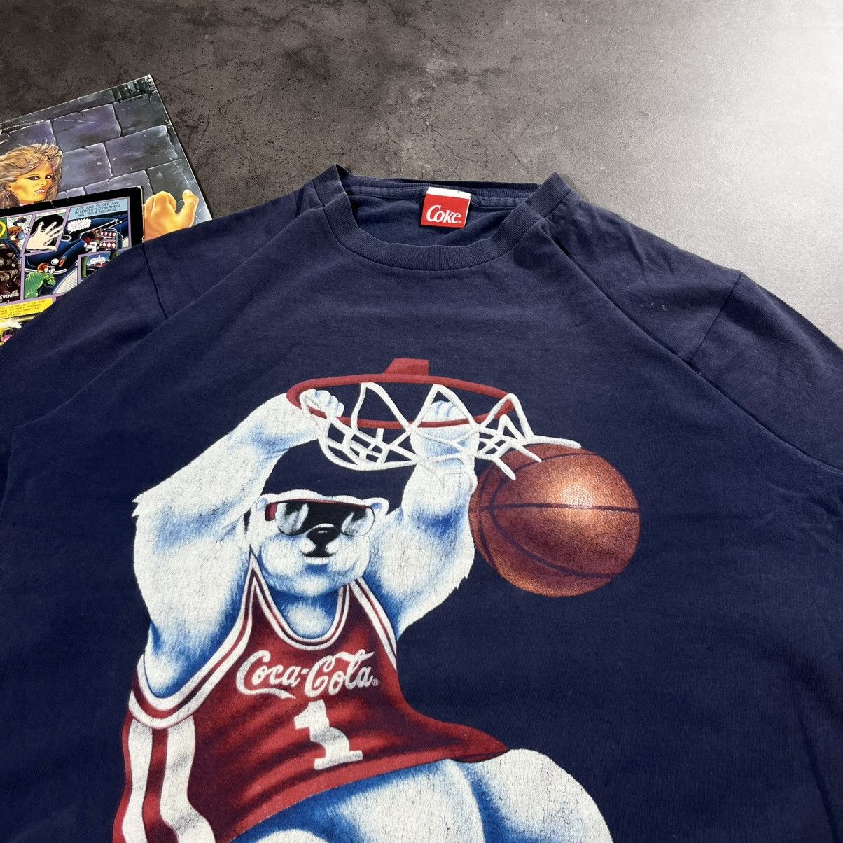 Cartoon Network Coca Cola 90s Vintage Bear Dunking Basket Tee Tshirt Hype Size US XL / EU 56 / 4 - 3 Thumbnail