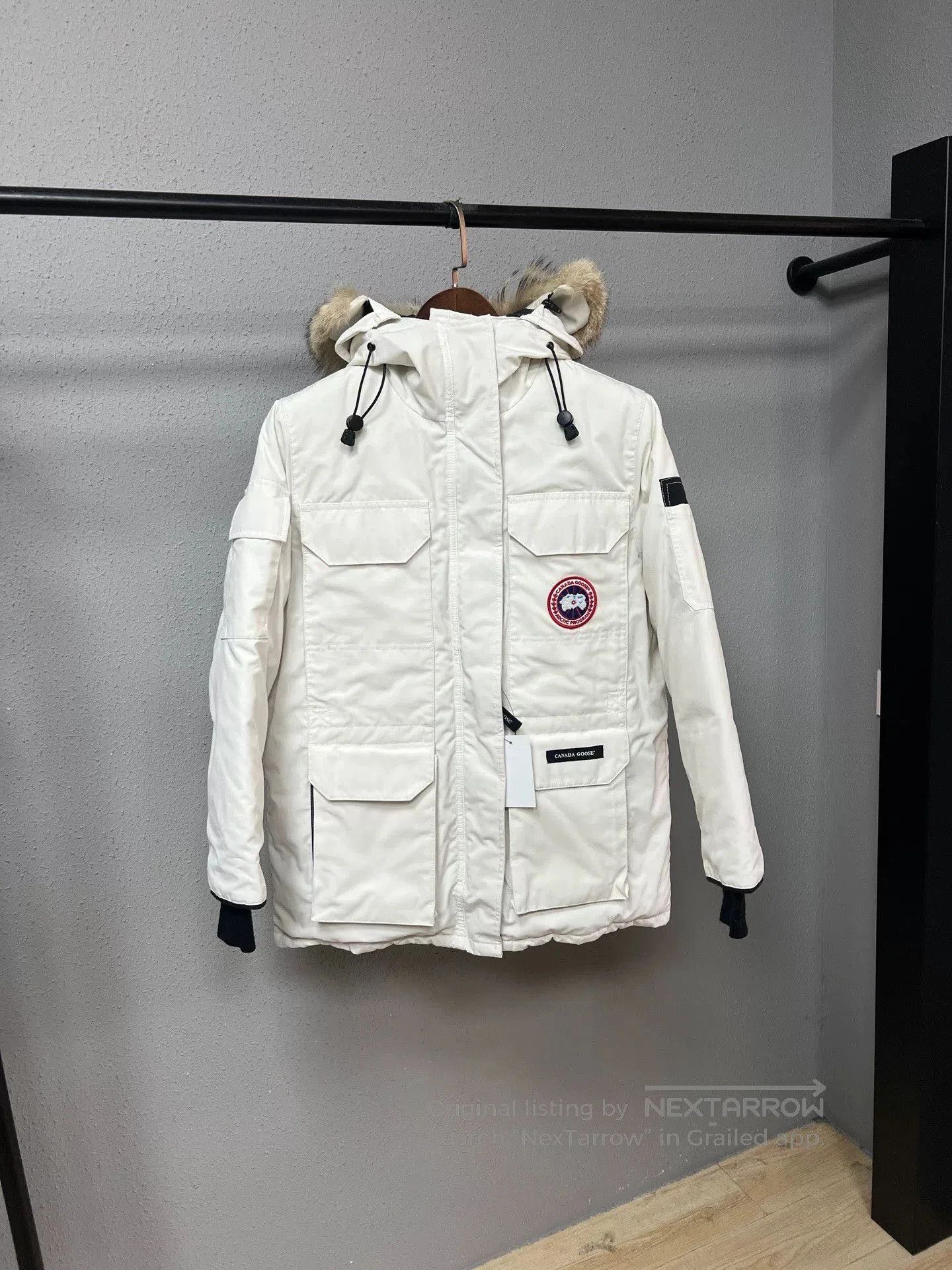 Canada Goose canada goose white expedition down coat. Size US L / EU 52-54 / 3 - 1 Thumbnail