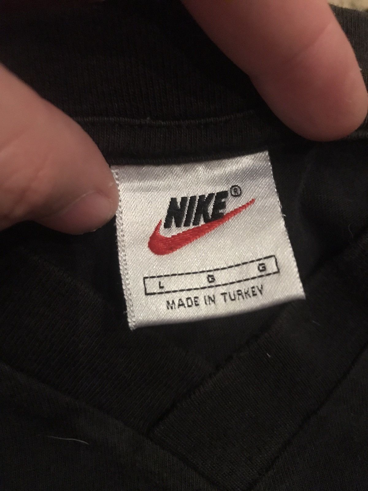 Nike × Vintage 🔥 Vintage 90s Nike Juventus t-shirt football rare retro Y2K Size US L / EU 52-54 / 3 - 3 Thumbnail
