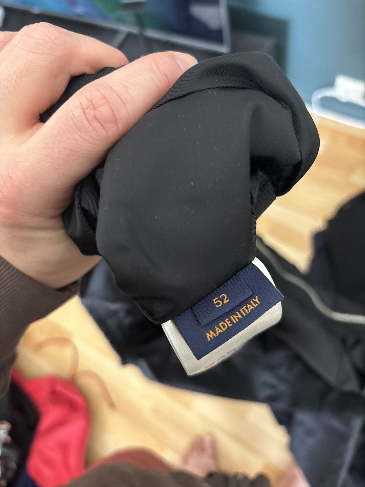 Louis Vuitton louis vuitton reverse monogram windbreaker 2019 Size US L / EU 52-54 / 3 - 7 Thumbnail
