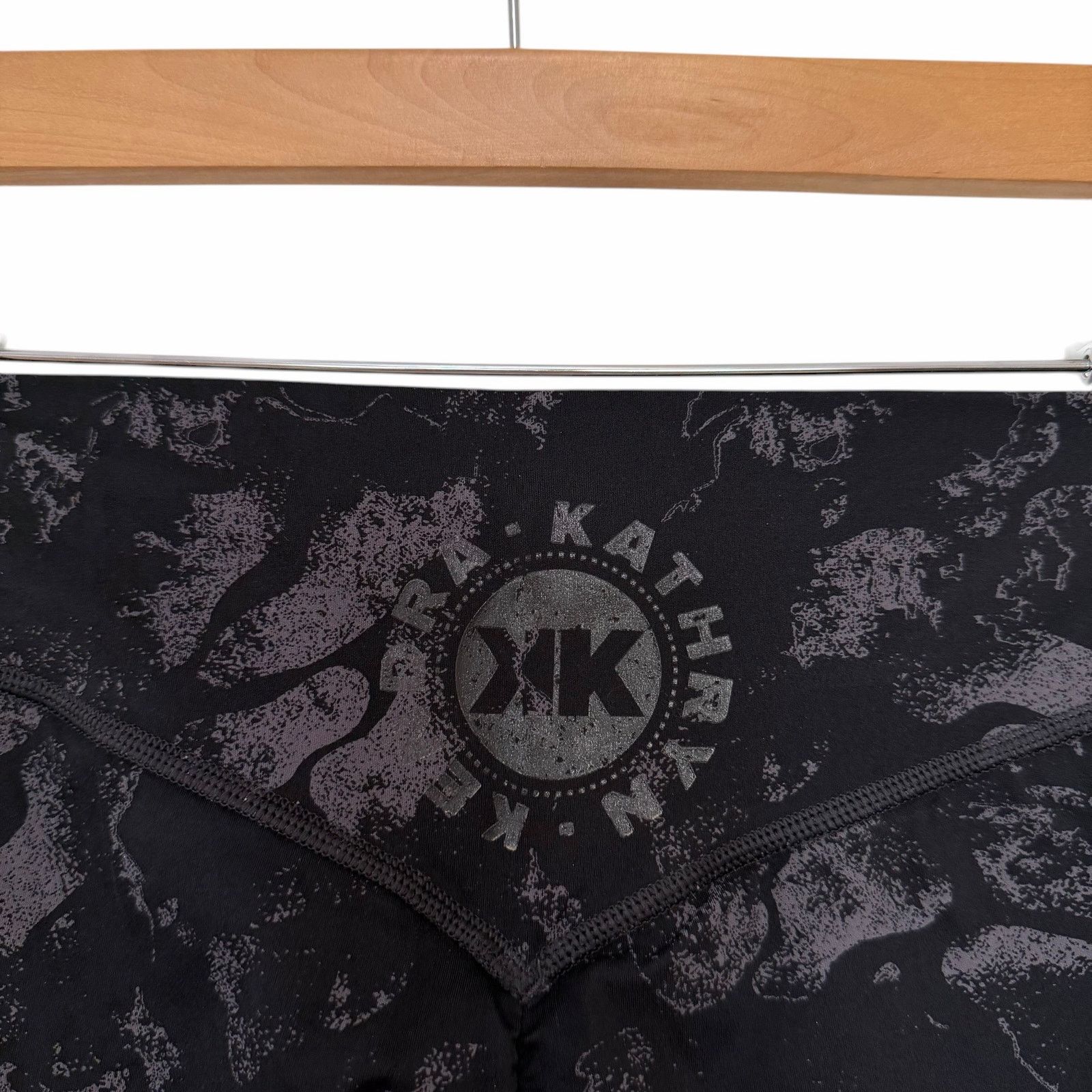 Gymshark Gymshark x Kendra Kathryn Black Gray Leggings Sz S Size 27" / US 4 / IT 40 - 2 Thumbnail