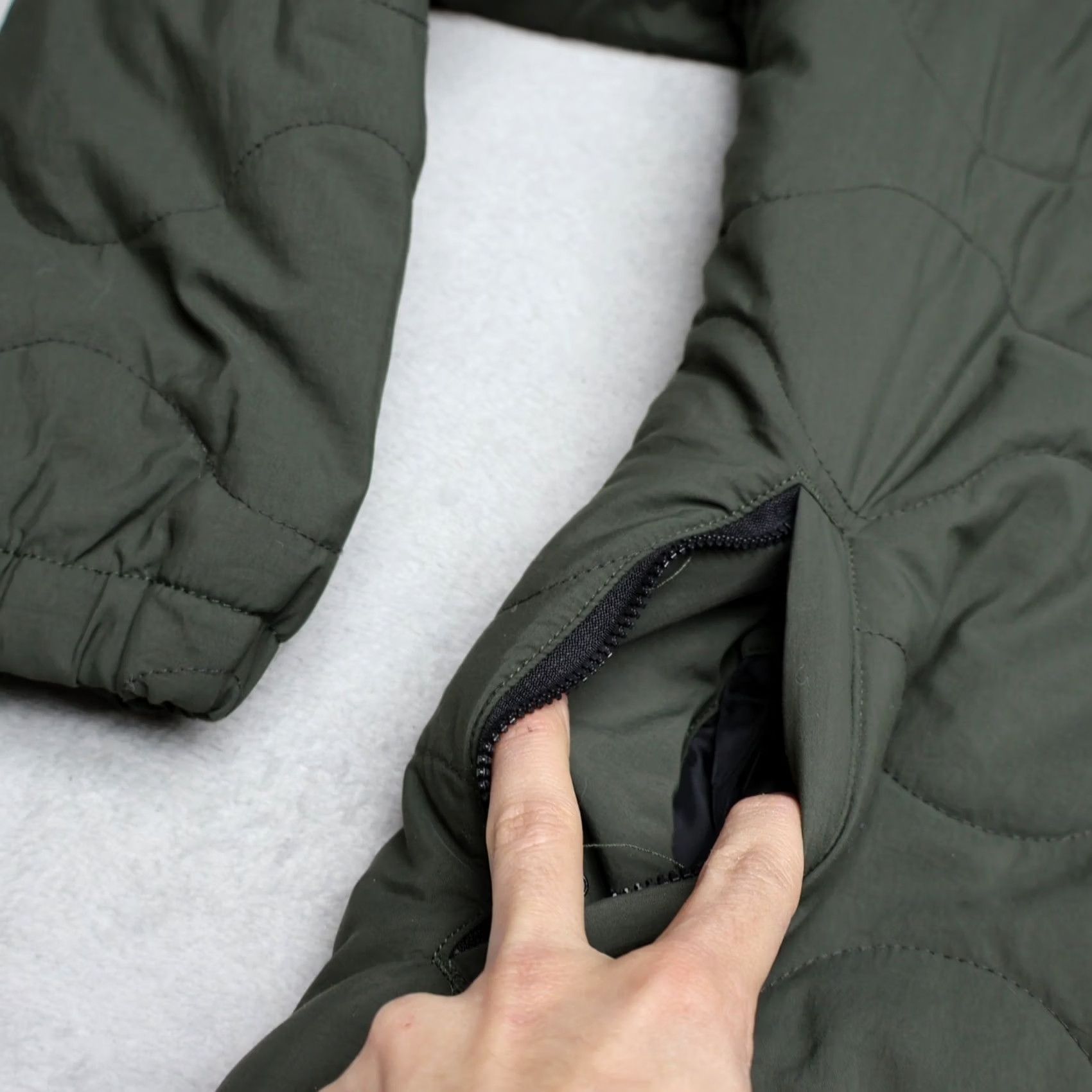 Oakley Oakley Jacket Mens M Green Quilted Sherpa Lined Regular Fit Snap Outdoor Summer? Size US M / EU 48-50 / 2 - 5 Thumbnail