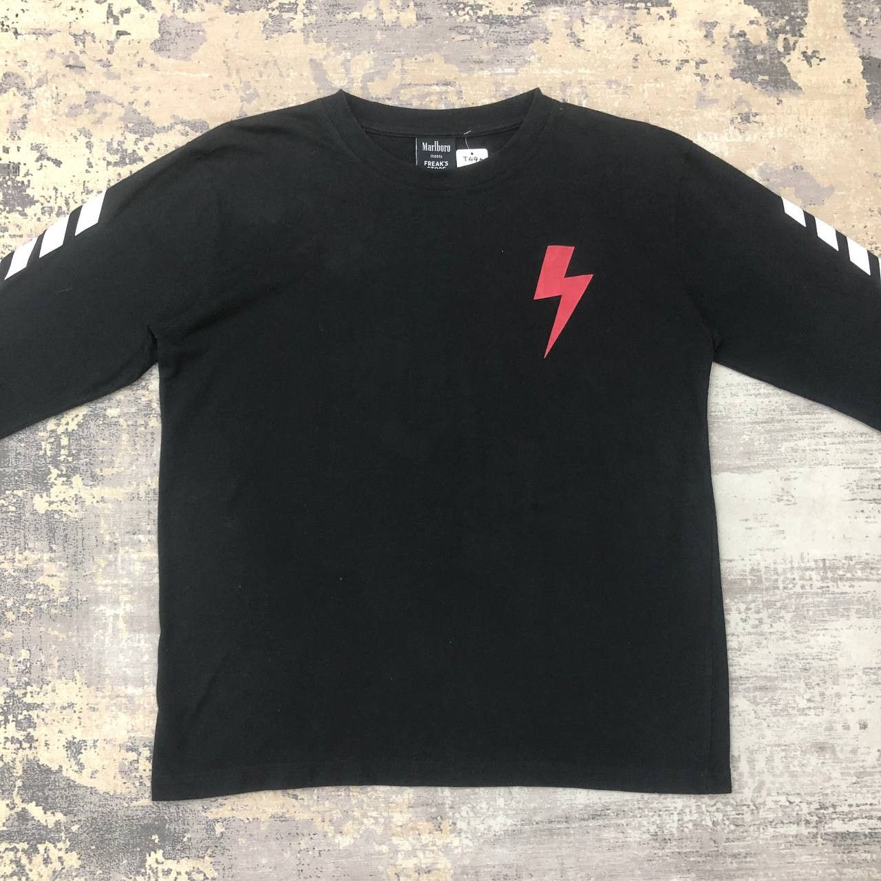 Japanese Brand × Marlboro T446 MARLBORO X FREAKS STORE DISCOVER YOUR PASSION TEE Size US L / EU 52-54 / 3 - 3 Thumbnail