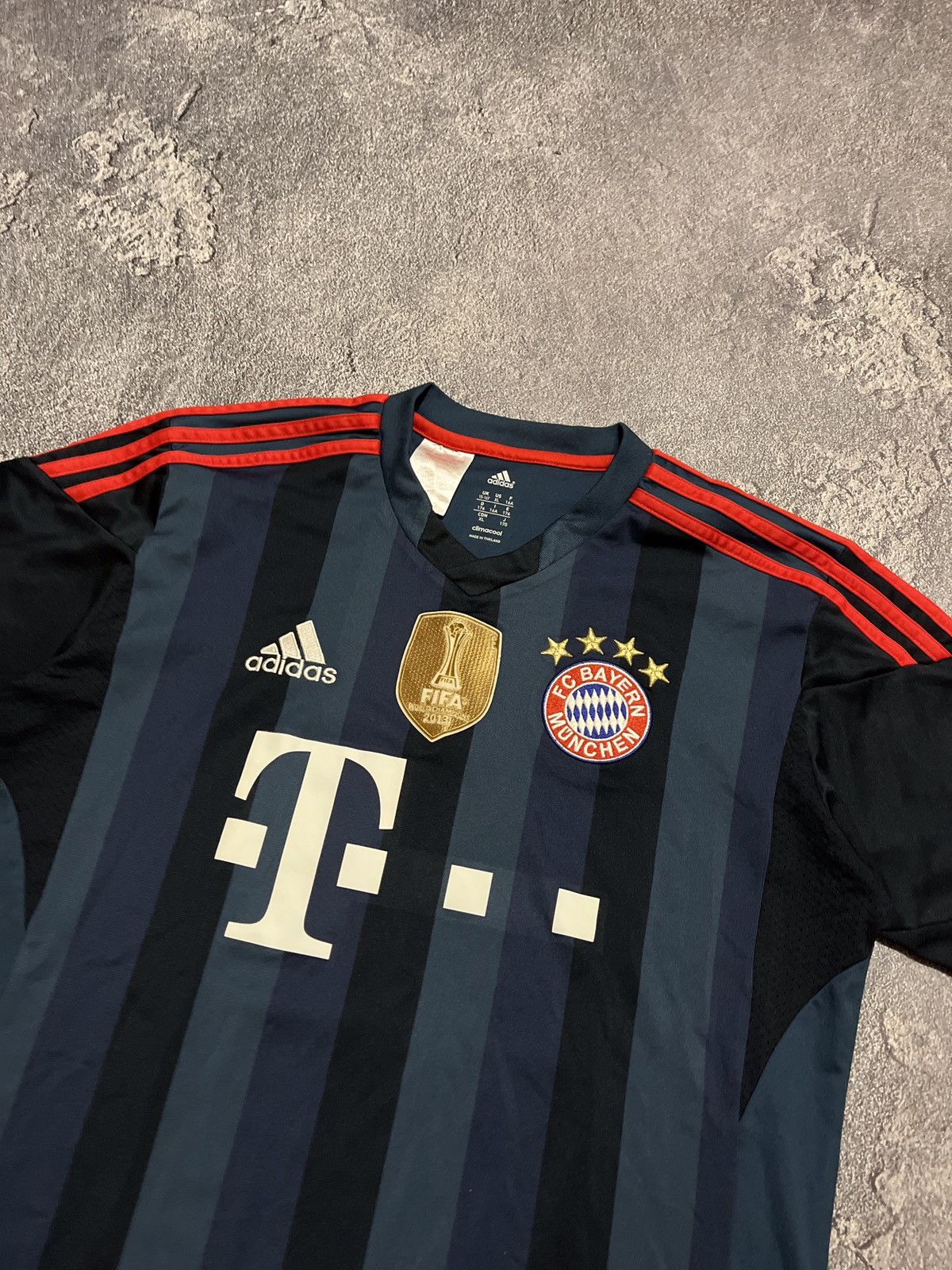 Adidas Adidas FC Bayern Munchen fifa 2013 Muller vintage jersey Size US M / EU 48-50 / 2 - 2 Thumbnail