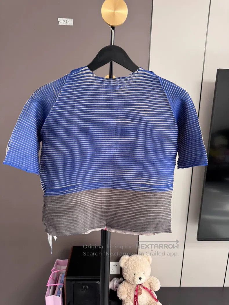 Issey Miyake Issey Miyake Main Line Bubble Pleated Color Block Cardigan Size M / US 6-8 / IT 42-44 - 2 Thumbnail