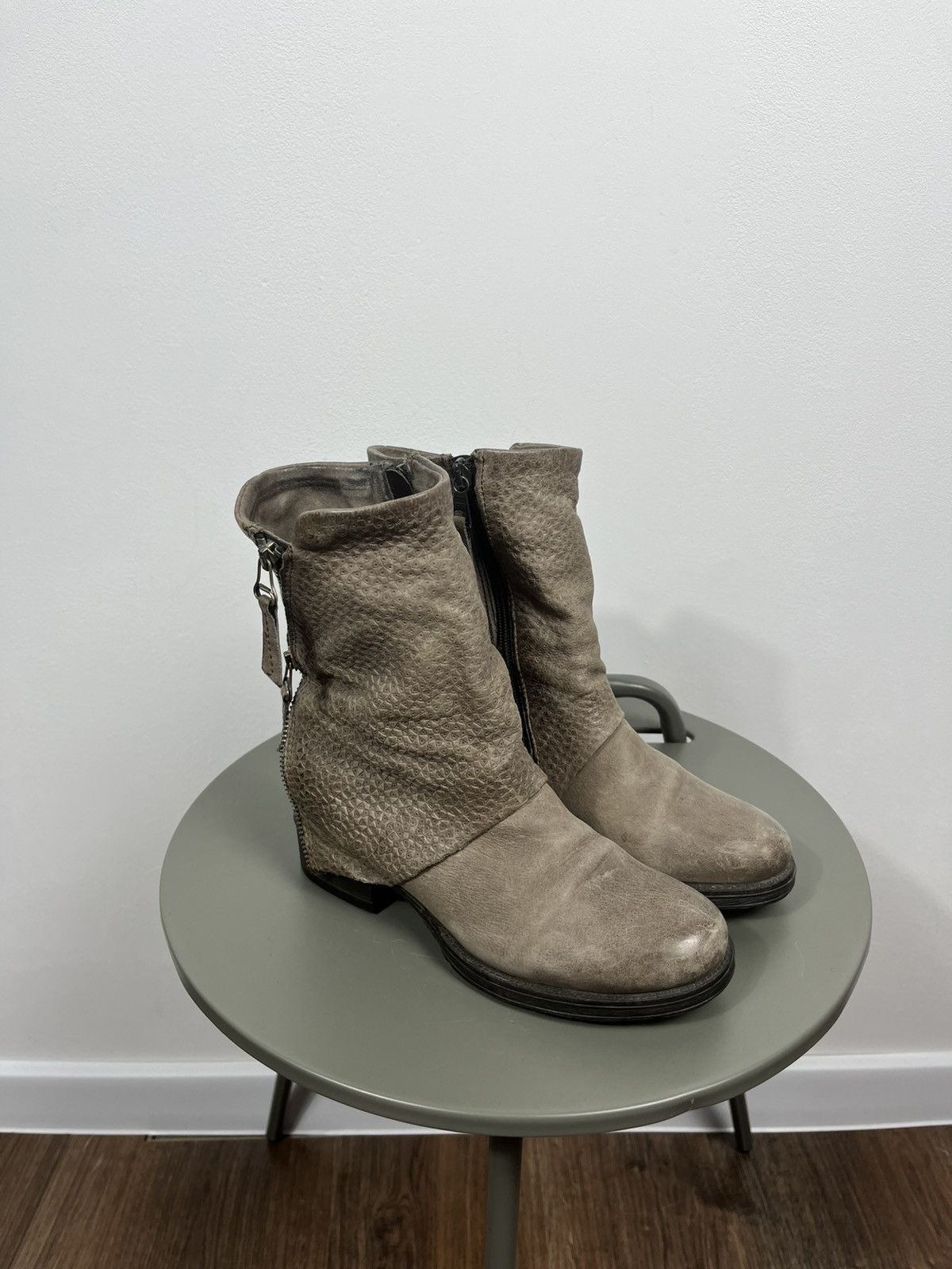Other Womens Leather Ankle Boots Double Zip Low Heel EU 36 Size US 5.5 / IT 35.5 - 1 Thumbnail