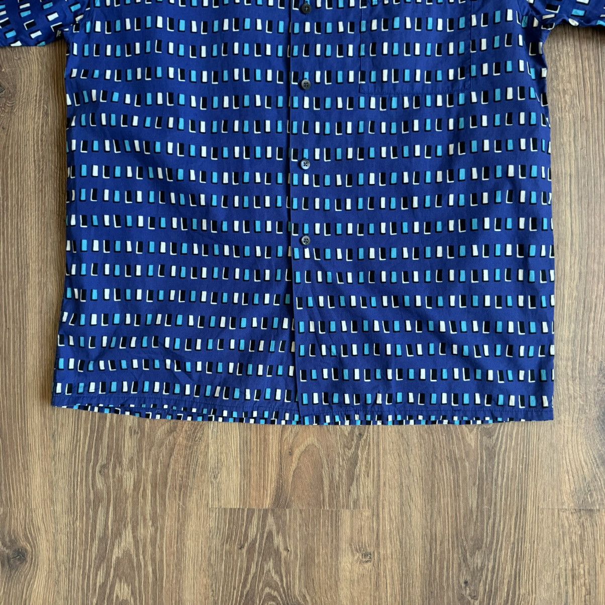 Yves Saint Laurent YSL Yves Saint Laurent Shirt Button Up Printed Graphic Vntg Size US M / EU 48-50 / 2 - 3 Thumbnail