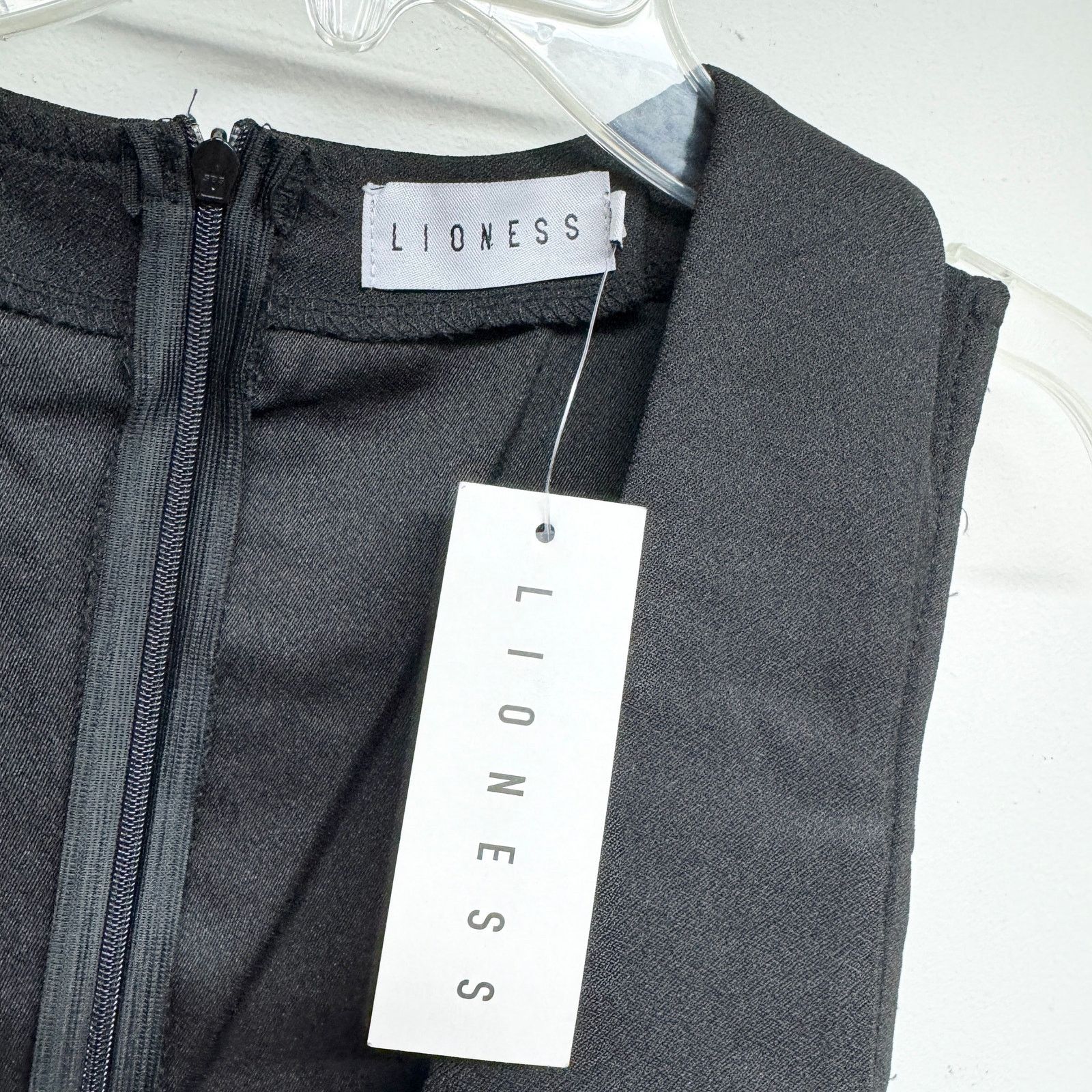 Lioness Lioness Sleeveless Plunge Open Neckline Black Straight S Size S / US 4 / IT 40 - 2 Thumbnail