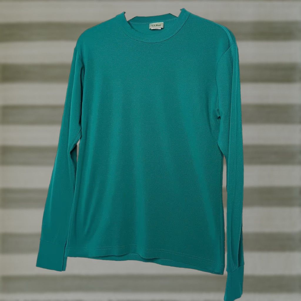 Vintage LL Bean Baselayer Shirt Men L Green Long Sleeve Polyester Lycra USA Vintage Baselayer Shirt Slim Fit Crew Neck Pullover Activewear (Shirt) Size US L / EU 52-54 / 3 - 1 Thumbnail