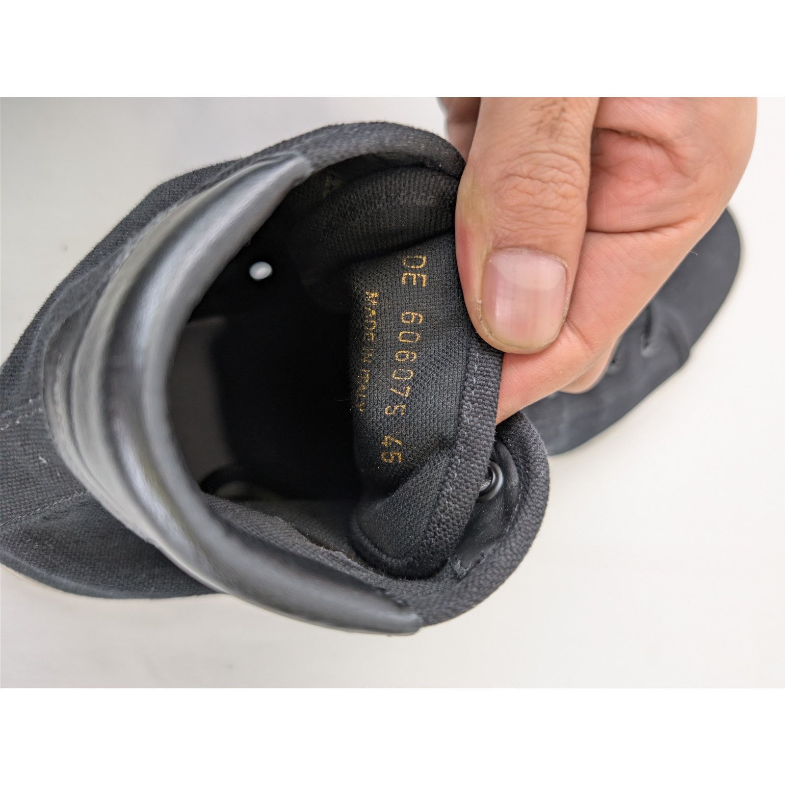 Saint Laurent Paris o1rshd1 Malibu Mid-Top Sneaker in black canvas and leather Size US 12 / EU 45 - 15 Thumbnail