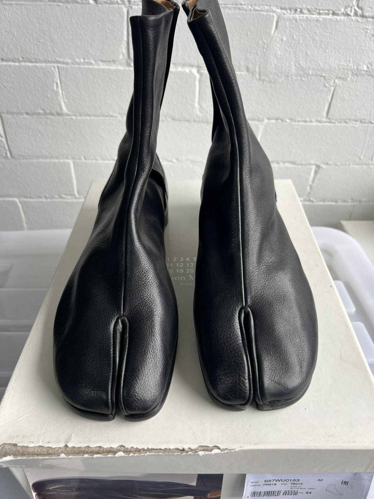 Maison Margiela Margiela tabi new unworn Size US 11 / EU 44 - 1 Thumbnail
