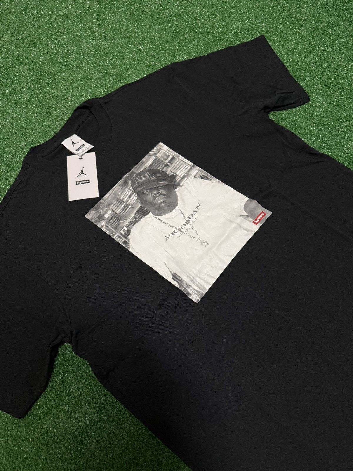Jordan Brand × Supreme Supreme Jordan Biggie Tee Size US M / EU 48-50 / 2 - 4 Thumbnail
