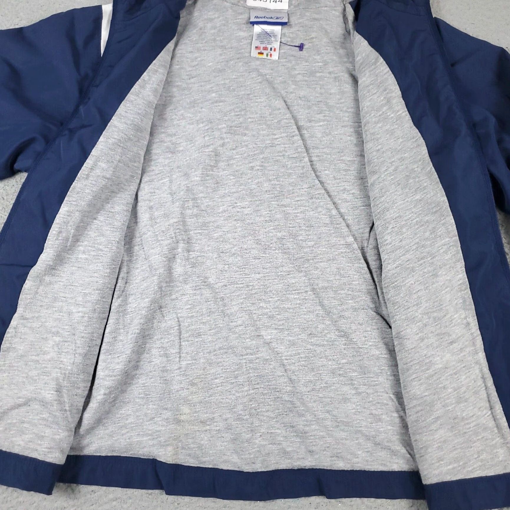 Reebok Reebok Jacket Womens Large Blue Vintage Full Zip Windbreaker Jacket Womens L Blue Vintage Full Zip Up Windbreaker Size L / US 10 / IT 46 - 5 Thumbnail