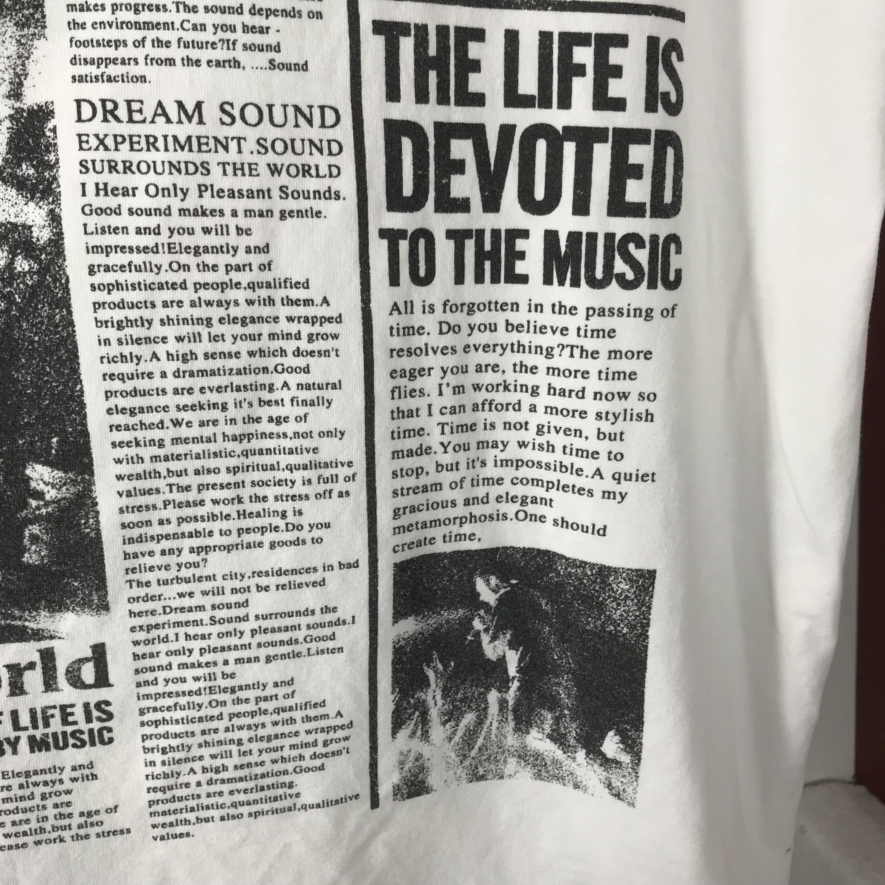 Vintage 90s Jethro NME record band Tull Newspaper All Over Print Tee Size US L / EU 52-54 / 3 - 6 Thumbnail