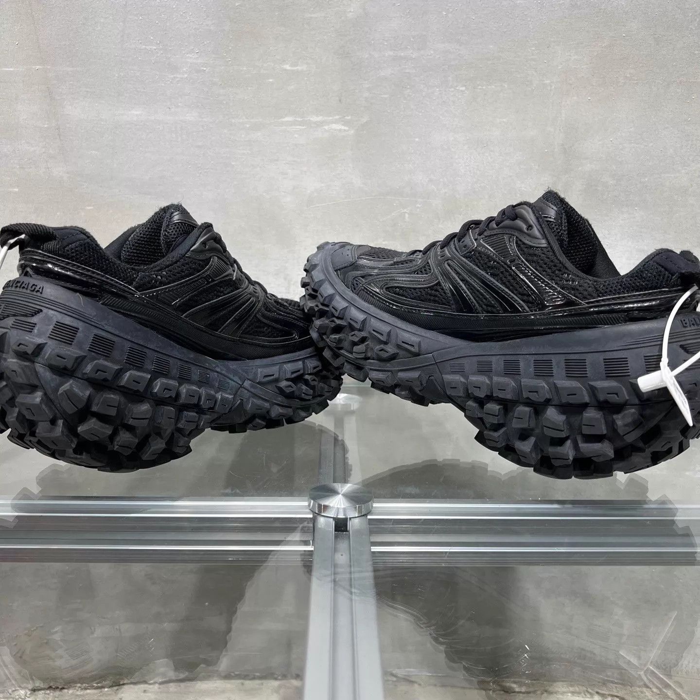 Balenciaga BLCG Tire Sneaker Black 41 Size US 8 / EU 41 - 5 Thumbnail