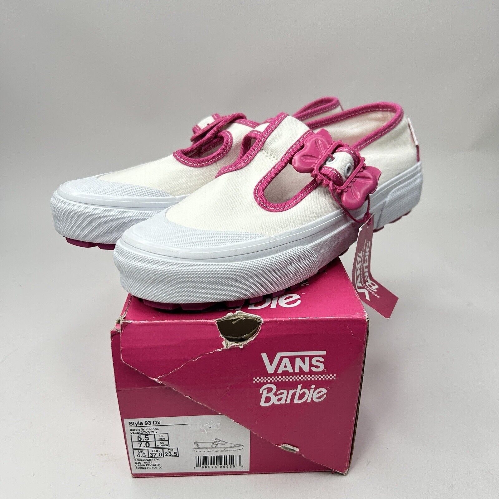 Vans Vans X Barbie Style Mary Jane Skate 93 DX “White Pink” 2023 Size US 7 / IT 37 - 3 Thumbnail
