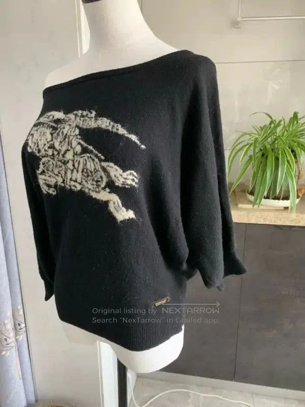 Burberry Burberry Black Wool Crew Neck Women's Knit Sweater. Size M / US 6-8 / IT 42-44 - 5 Thumbnail