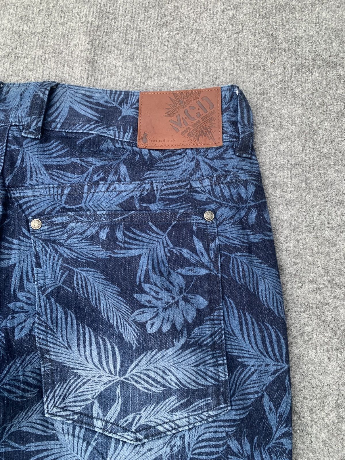Japanese Brand MCD V.O.D Core Division All Over Floral Print Denim Jeans. Size US 34 / EU 50 - 4 Thumbnail