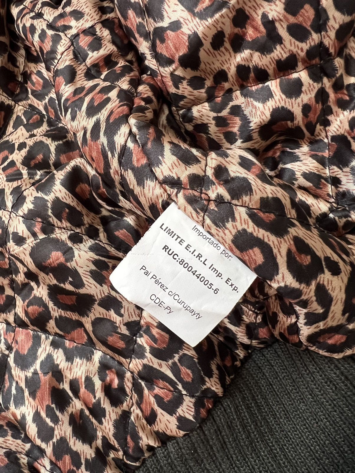 Le Grande Bleu (L.G.B.) Y2K RARE FAUX FUR CROPPED BOMBER JACKET JAPANESE GOA STYLE Size M / US 6-8 / IT 42-44 - 9 Thumbnail