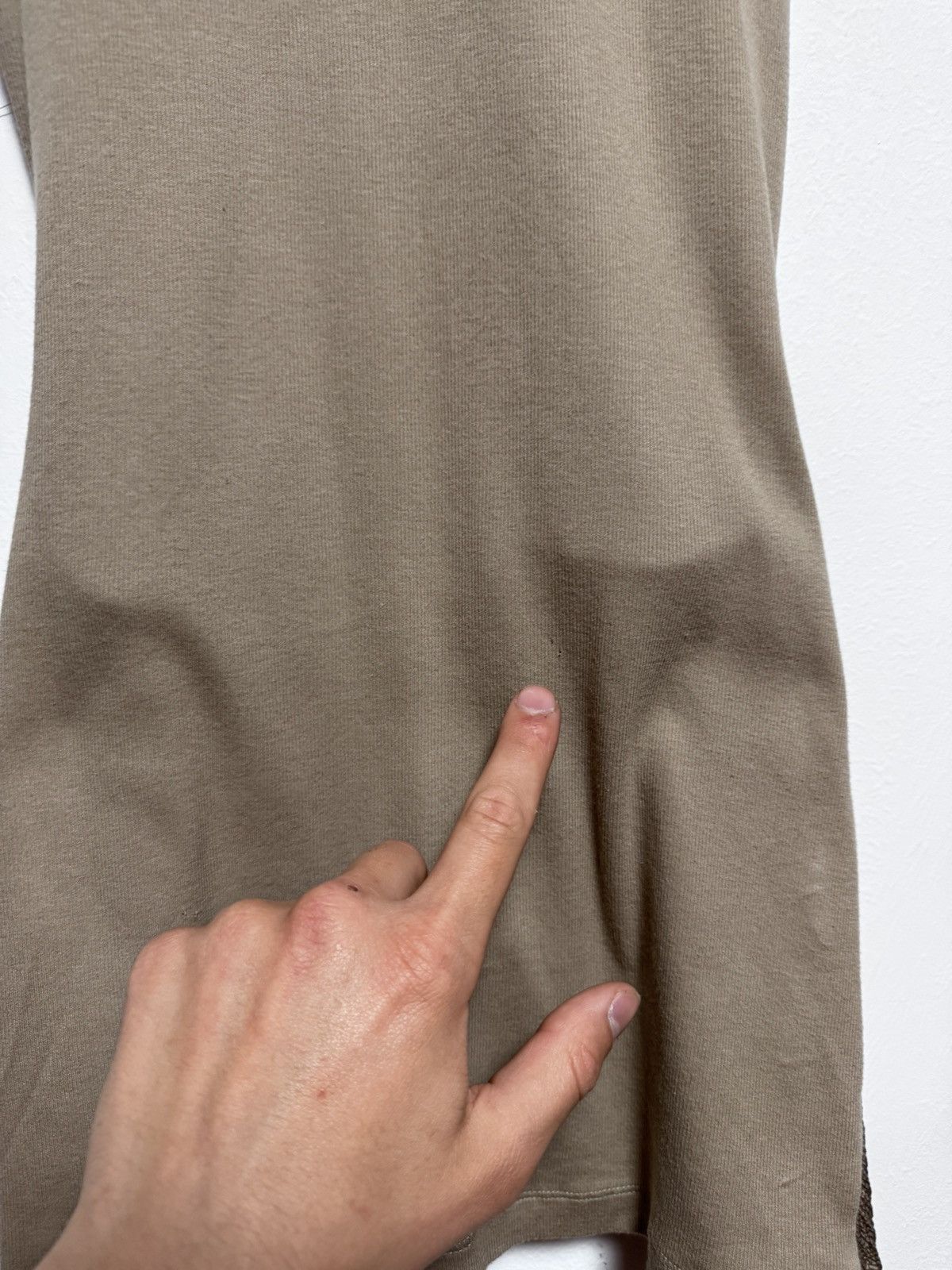 Brunello Cucinelli Brunello Cucinelli Beige Open Sleeveless T-Shirt Luxury Size L / US 10 / IT 46 - 10 Thumbnail
