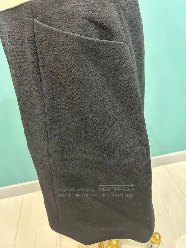 Chanel Chanel Black Mid-Length Logo Trench Coat . Size M / US 6-8 / IT 42-44 - 9 Thumbnail