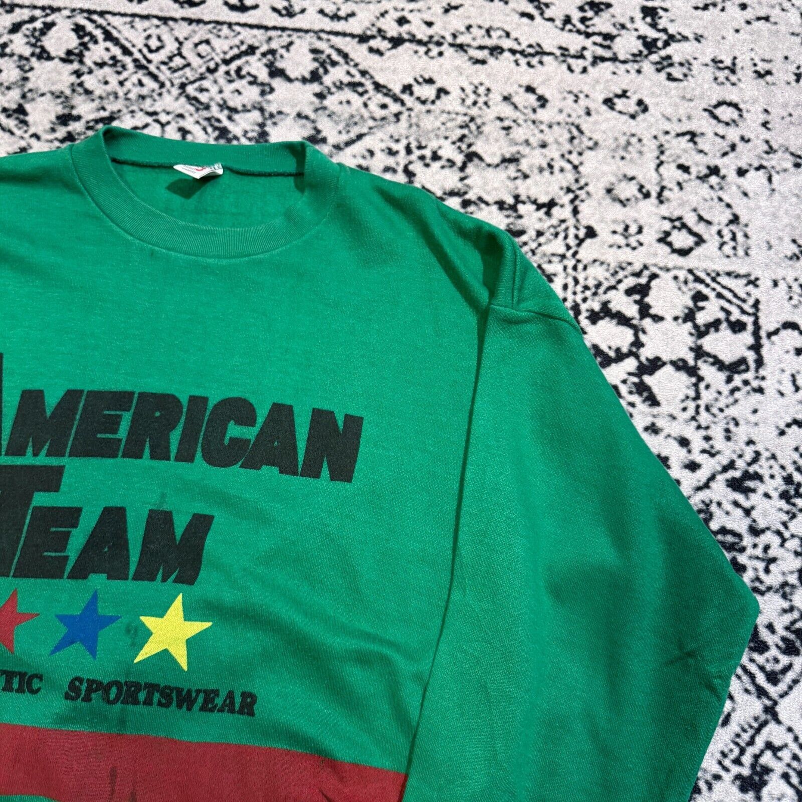 Vintage Vintage American Team Unisex Green Cotton Crewneck Size L Size US L / EU 52-54 / 3 - 5 Thumbnail